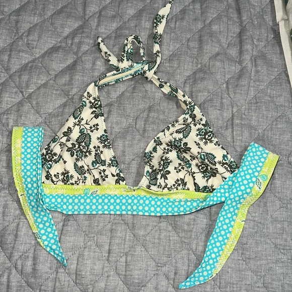 CoCo Reef bikini and swim skirt - Picture 2 of 10